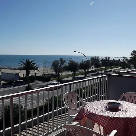 Gabbiano Apartamento *
